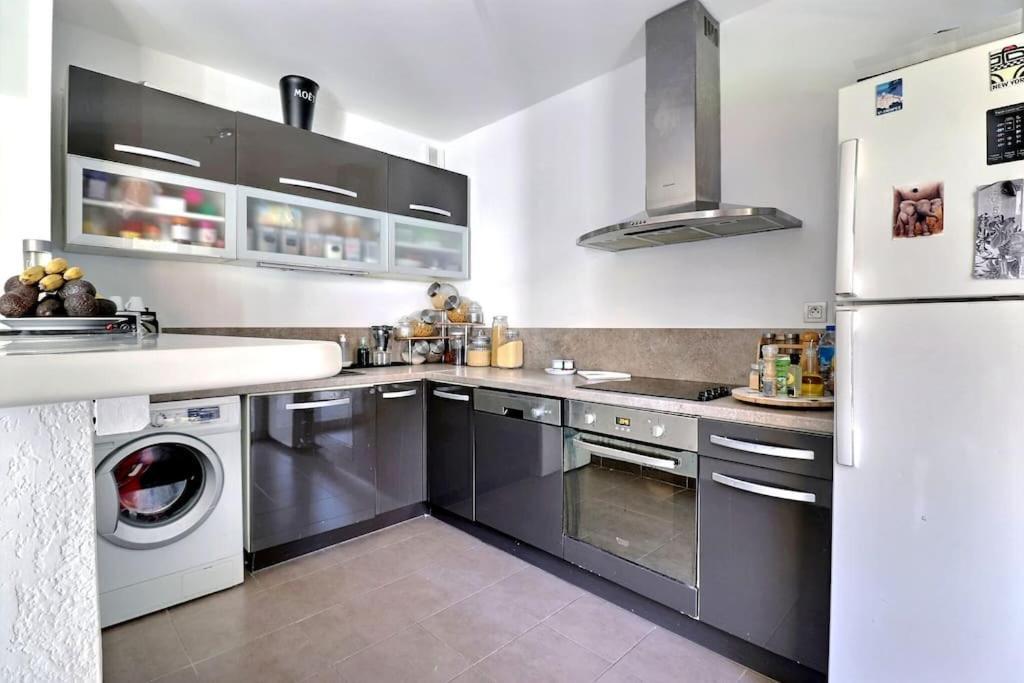 Tres Bel Appartement Contemporain Et Calme Fréjus 외부 사진
