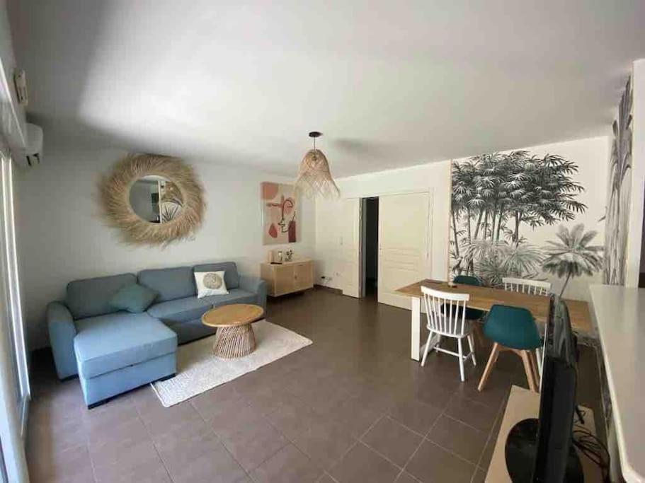 Tres Bel Appartement Contemporain Et Calme Fréjus 외부 사진