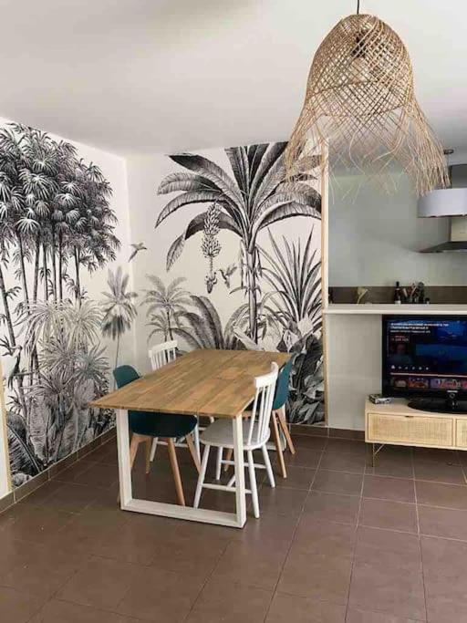 Tres Bel Appartement Contemporain Et Calme Fréjus 외부 사진